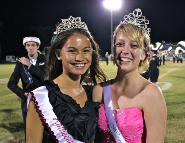 Homecoming royalty is crowned