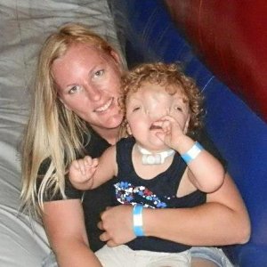 Web article: ‘One Paige At A Time’ helps local girl